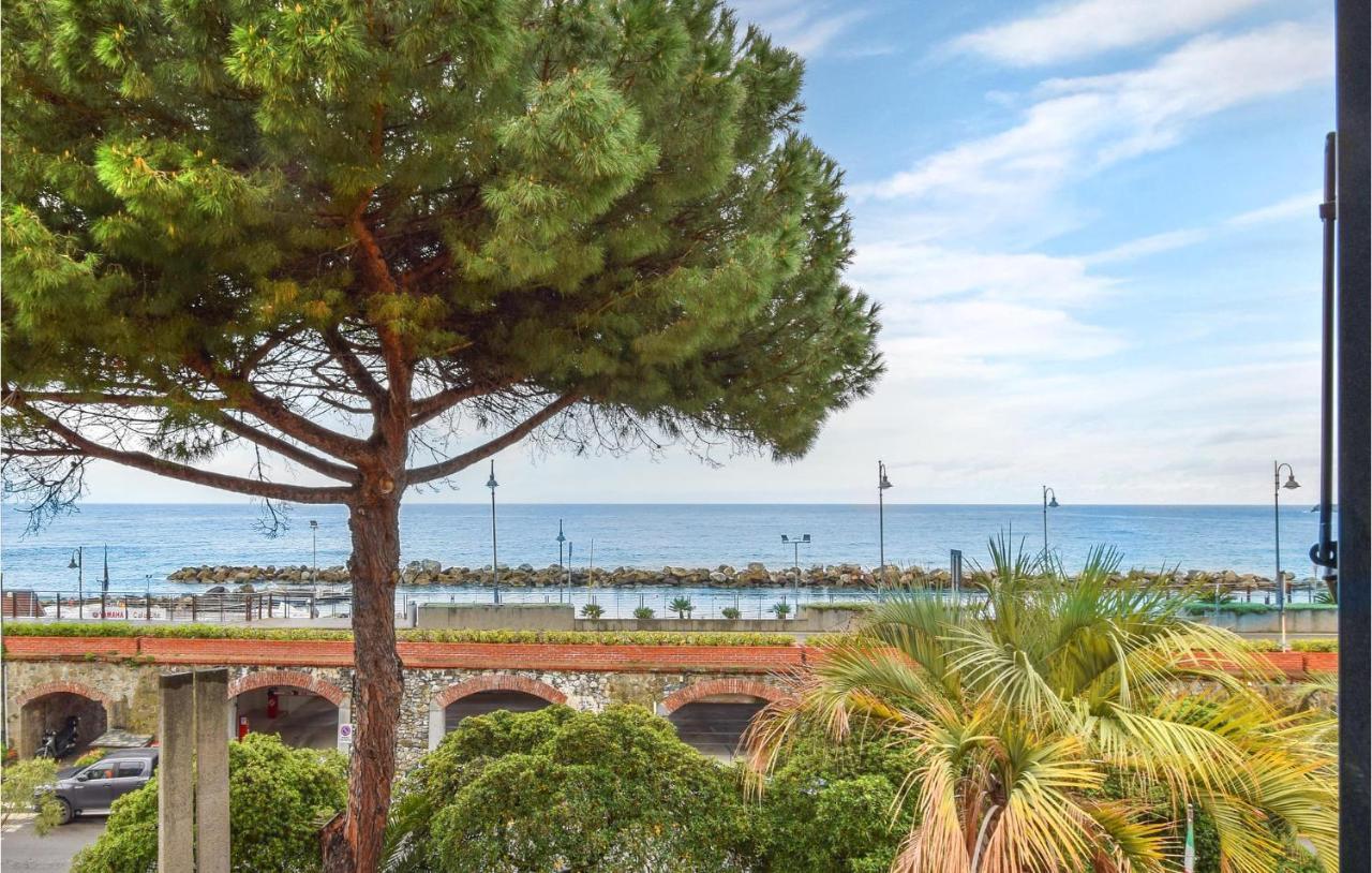 Nice Apartment In Moneglia With House Sea View Exterior foto